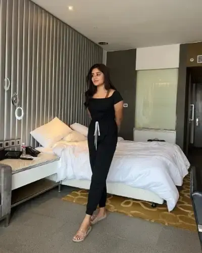 Call Girls Sanganer Cash On Delivery